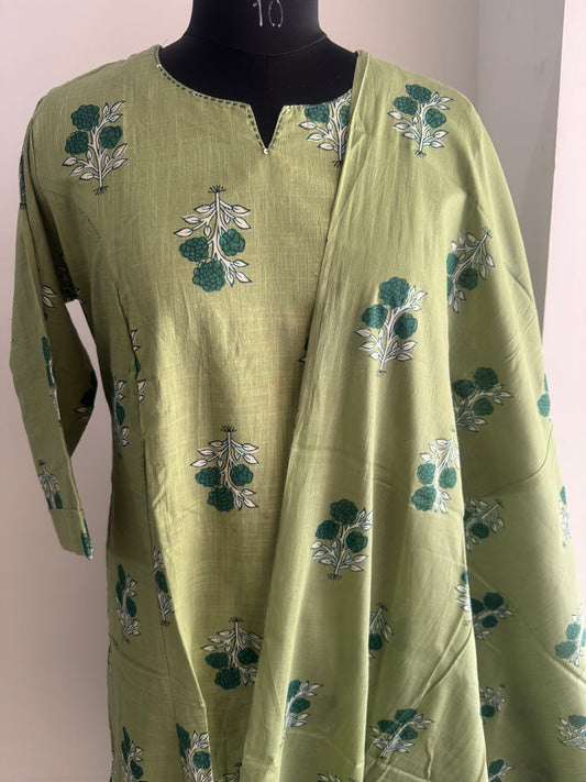 LEAFY GREEN COTTON SUIT