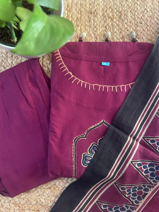 WINE AJRAKH COTTON SUIT