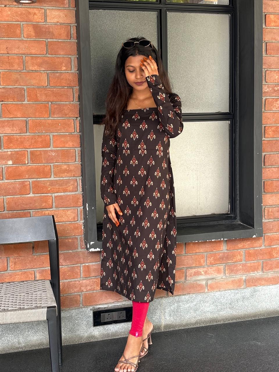TRENDY BLACK KURTI