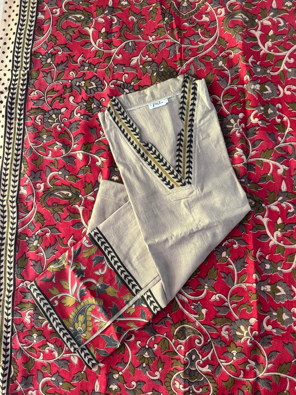 GREY KURTI DUPATTA SET