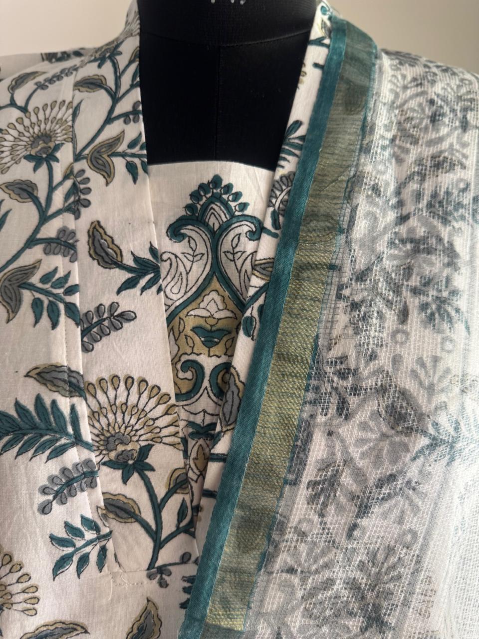 NARAYANNN CHECKED RAW SILK SUIT