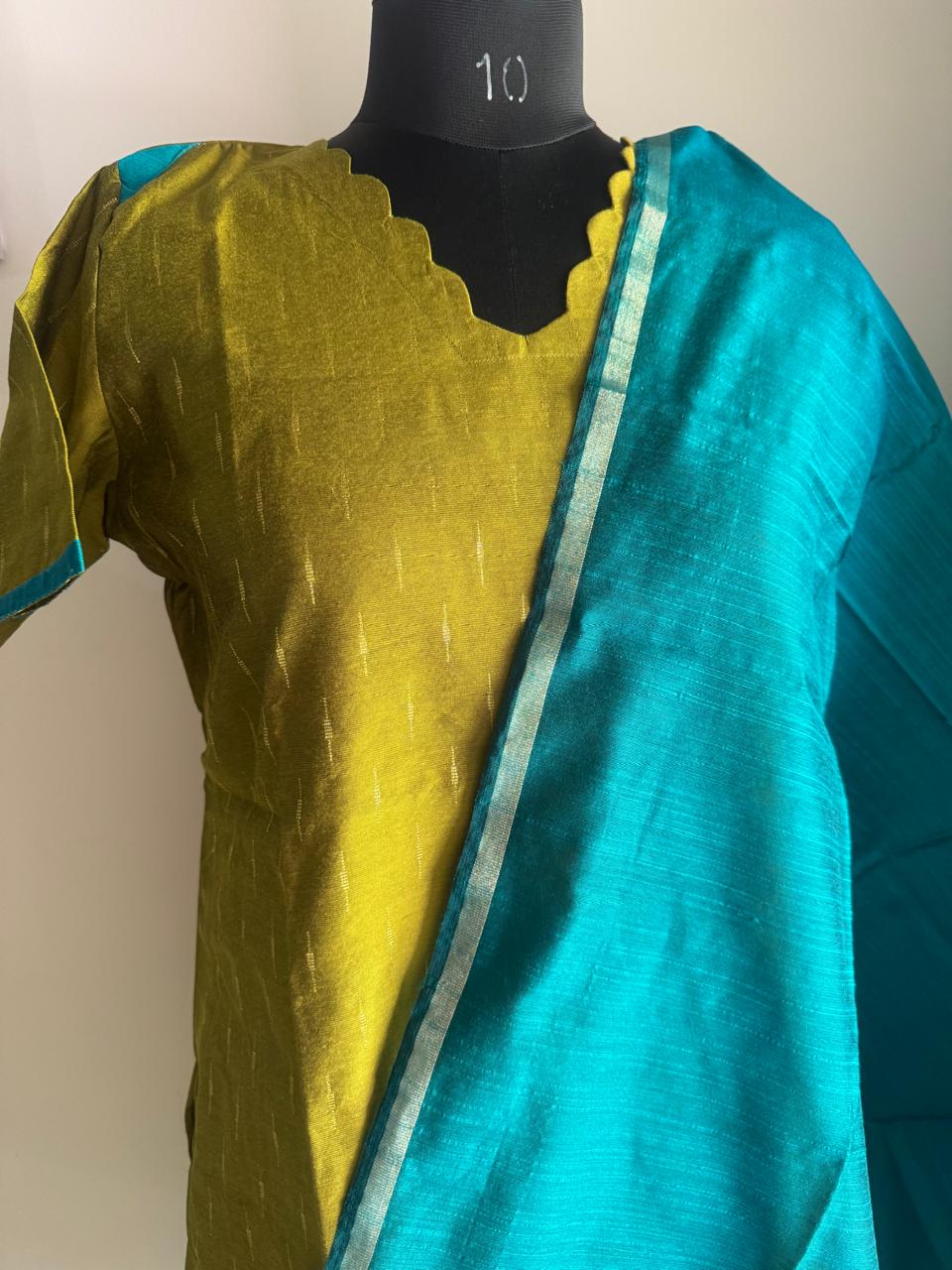 VANNAMAYIL SILK SUIT