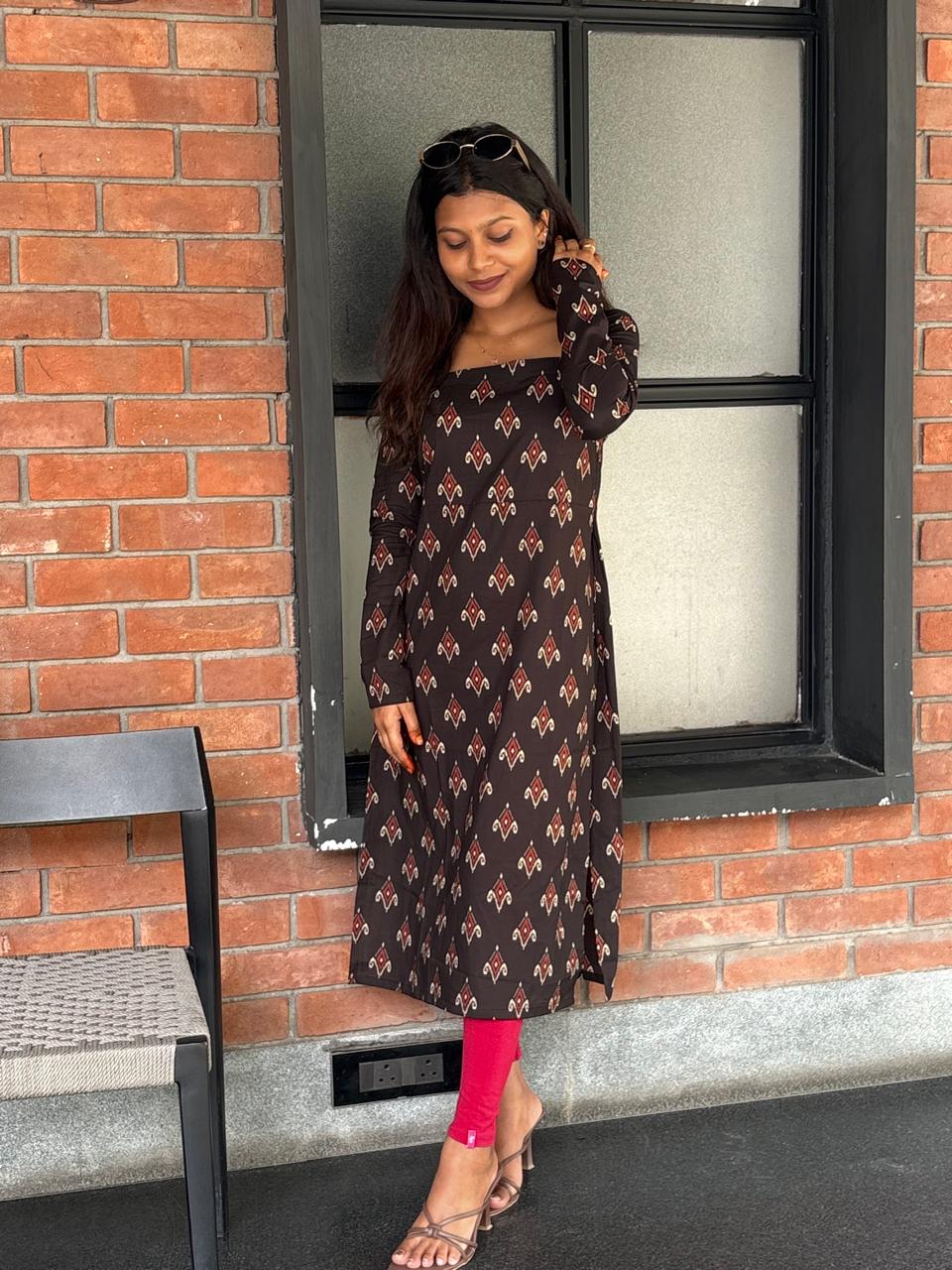 TRENDY BLACK KURTI