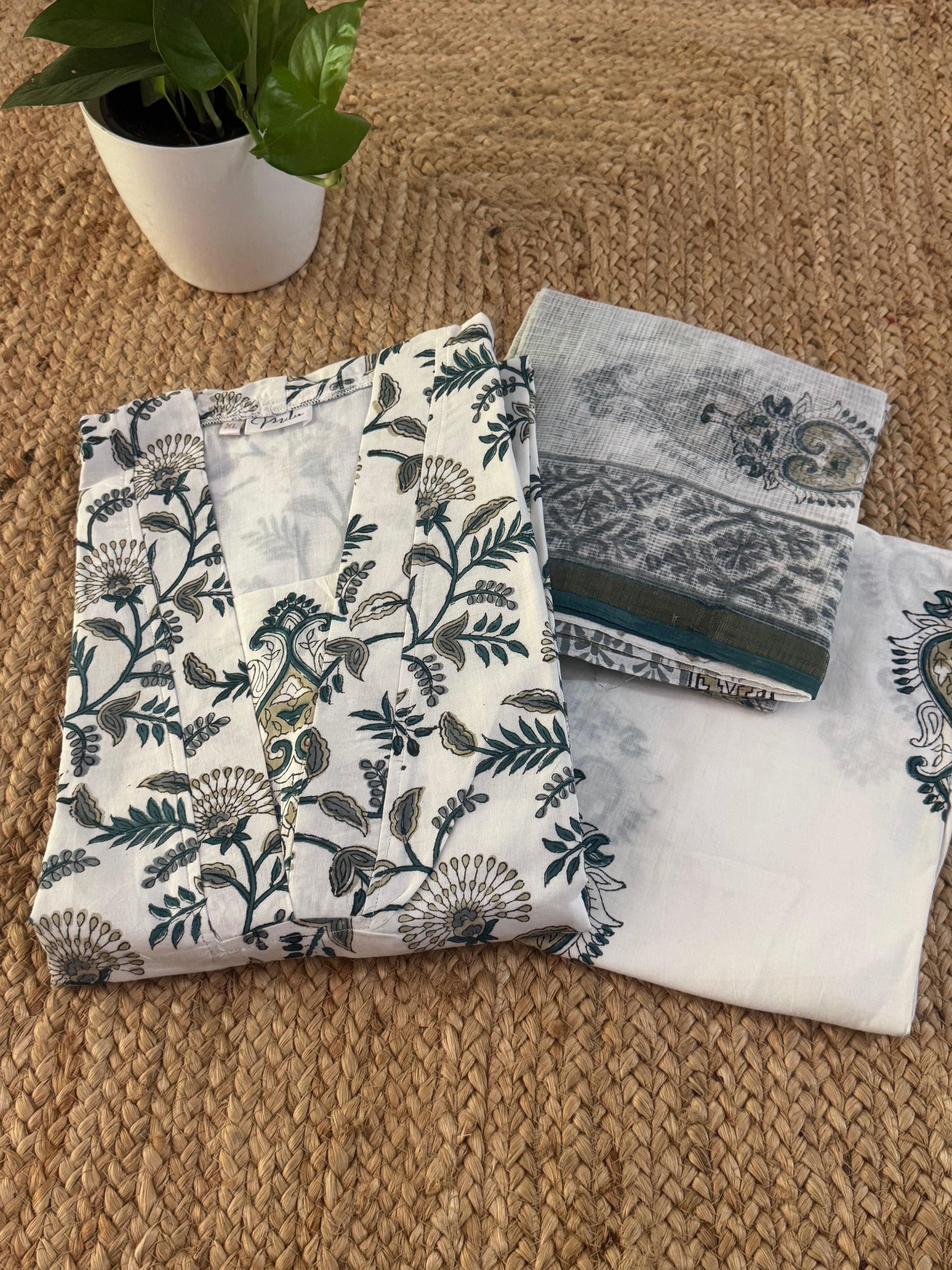 Teal white cotton set